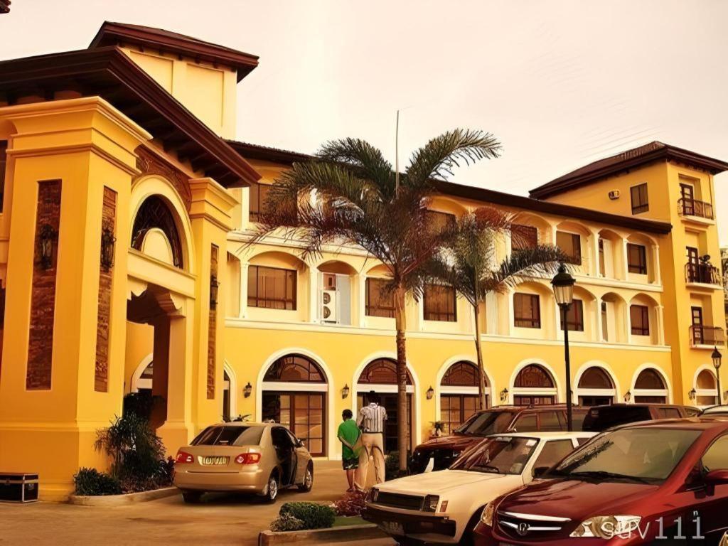 Planta Centro Bacolod Hotel & Residences Dış mekan fotoğraf