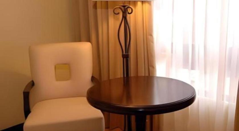 Planta Centro Bacolod Hotel & Residences Dış mekan fotoğraf